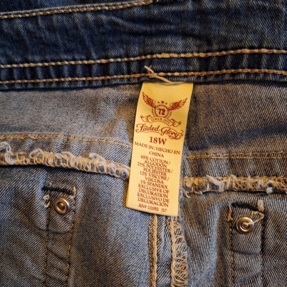 Faded glory jeans Embellished pockets size 18W - Picture 4 of 4